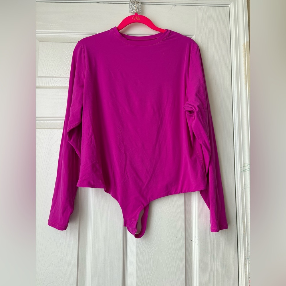 SKIMS Fuchsia Long Sleeve Bodysuit 4x